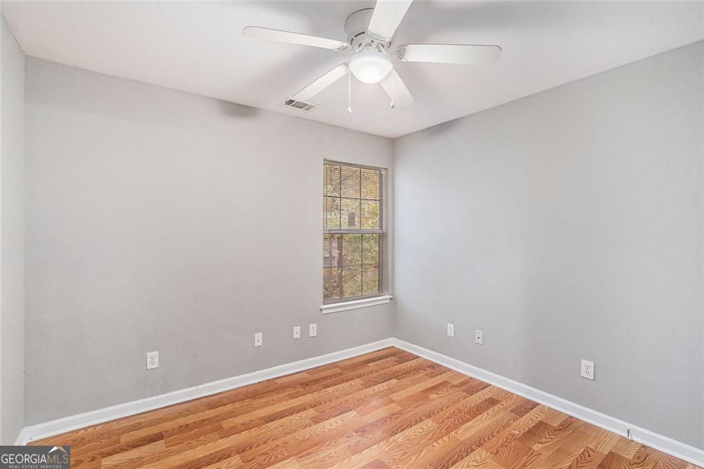 TWIN BRIDGES - Residential