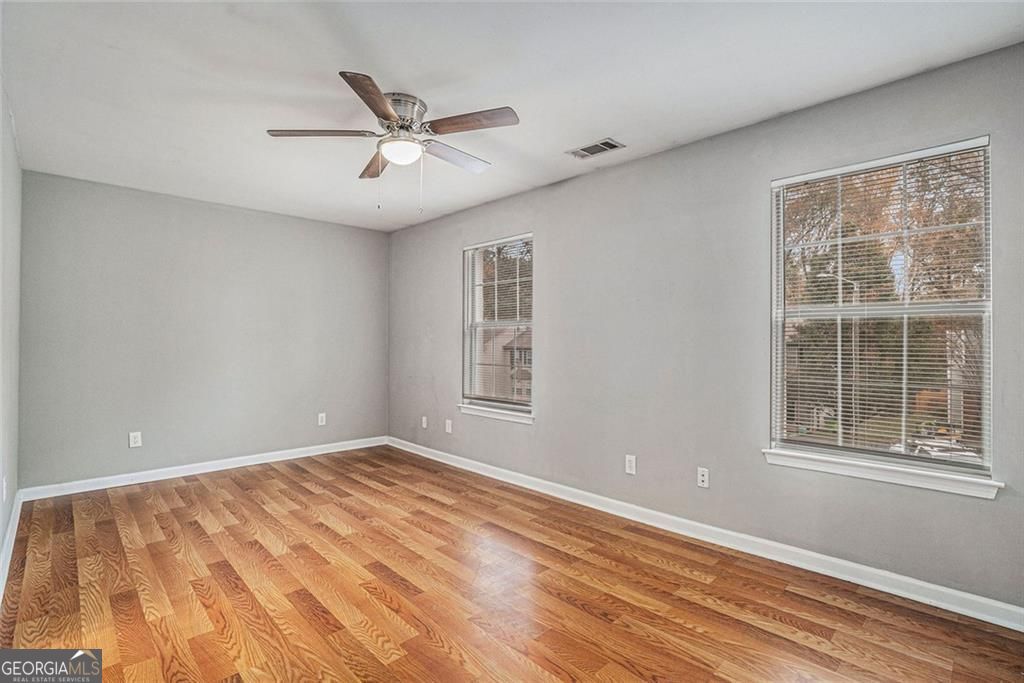 TWIN BRIDGES - Residential