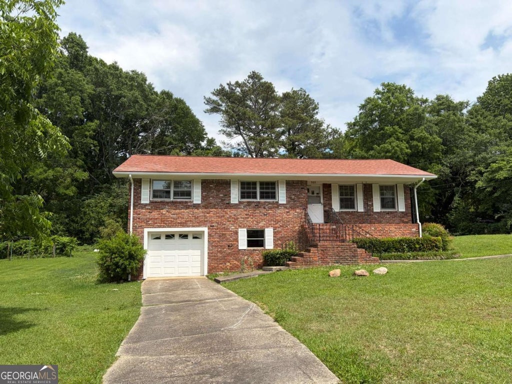 Photo of 322 West Avenue, Jonesboro, GA 30236 (MLS # 10808698)