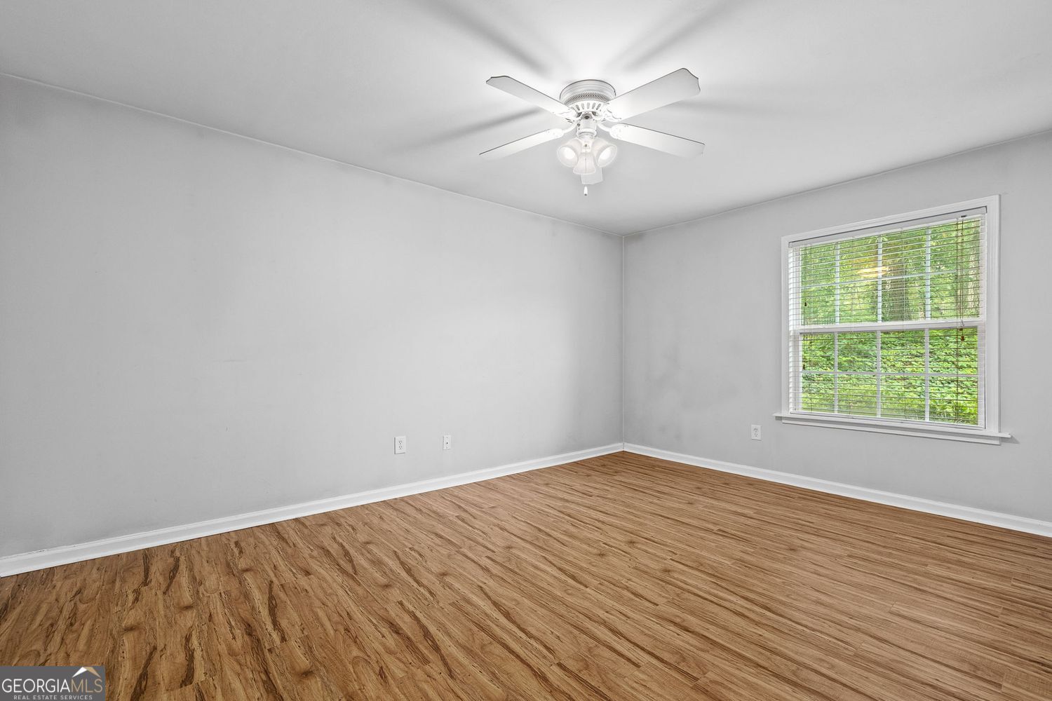 Sandy Springs, Georgia 30328, United States, 3 Bedrooms Bedrooms, ,2 BathroomsBathrooms,Residential,Active,164889