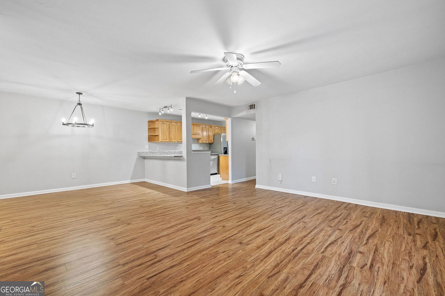 Sandy Springs, Georgia 30328, United States, 3 Bedrooms Bedrooms, ,2 BathroomsBathrooms,Residential,Active,164889