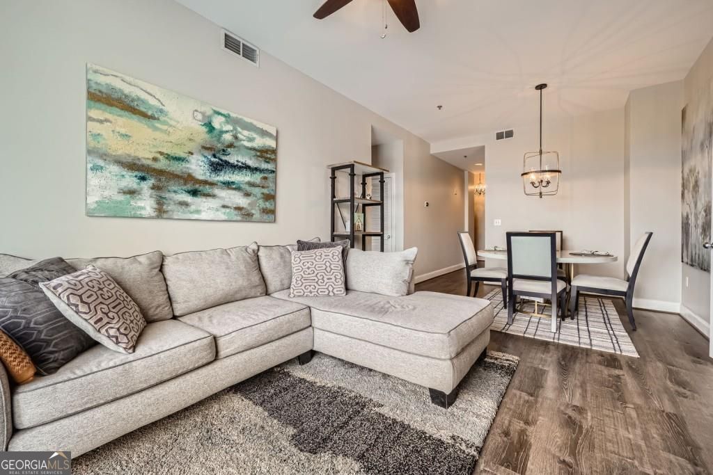 2626 Peachtree RD NW 804