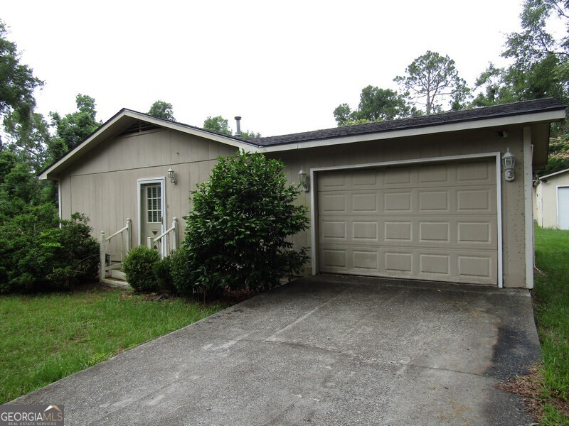 11 Grant LN