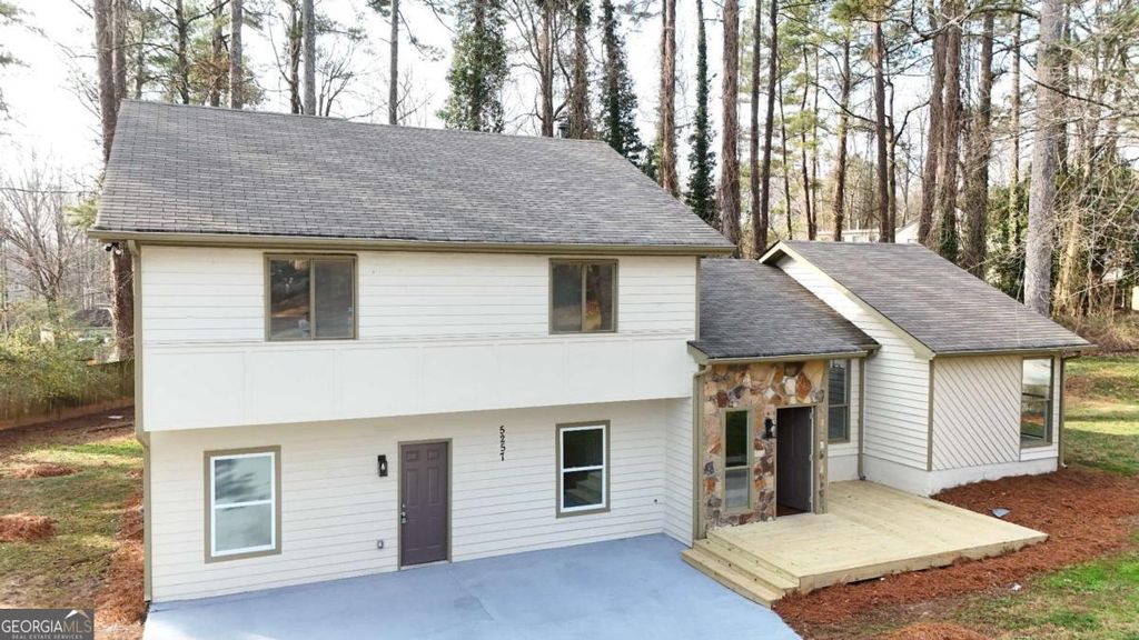 Photo of 5257 Post Ridge Court, Stone Mountain, GA 30088 (MLS # 10669700)
