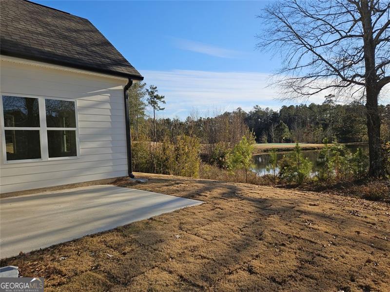 208 TRELLIS WALK