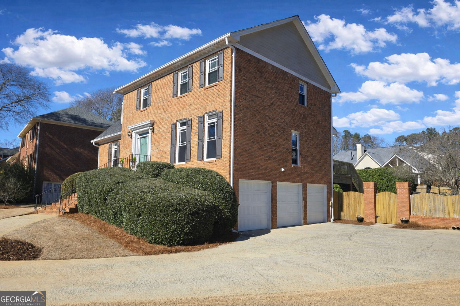 317 Covered Bridge PL SW