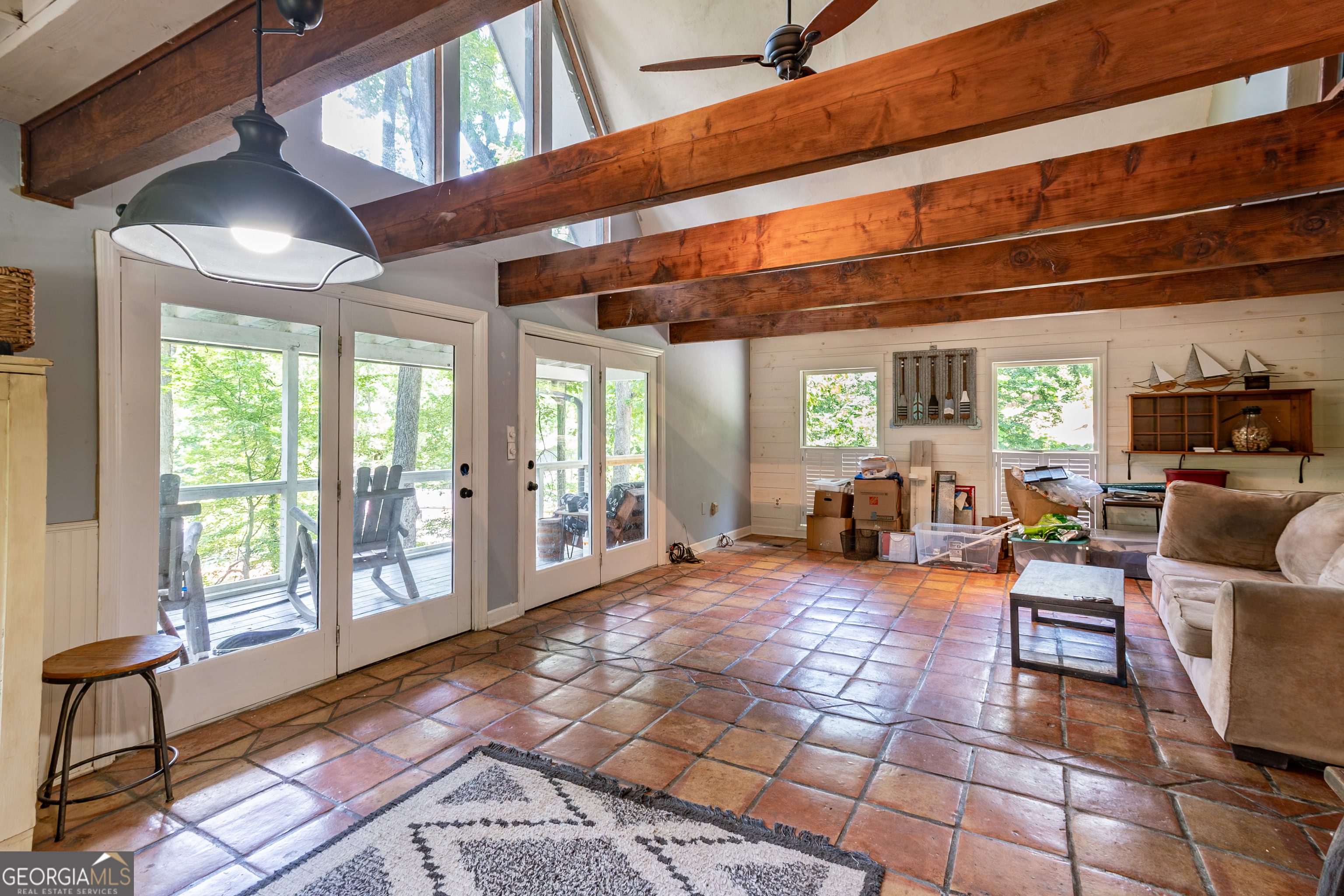 9240 Lisa CIR