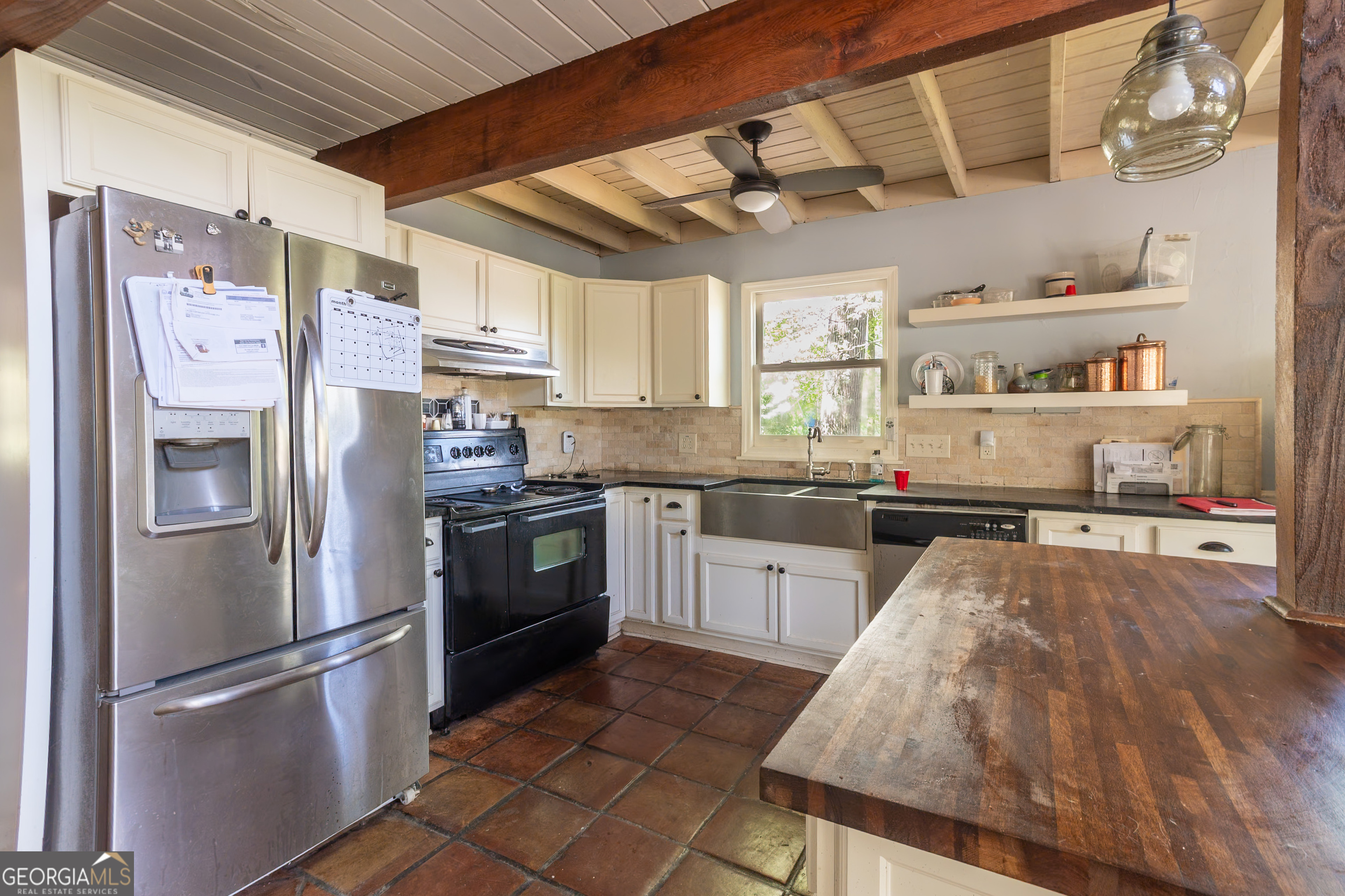 9240 Lisa CIR