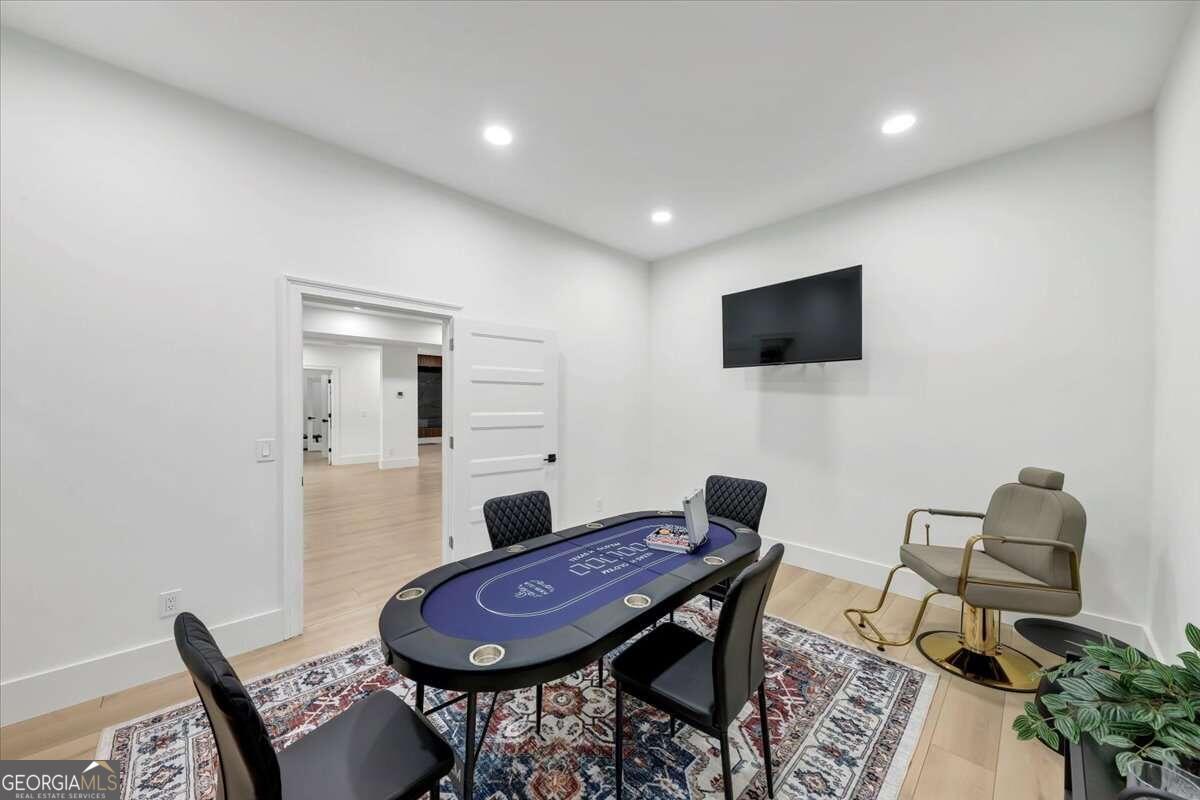 Echelon - Residential