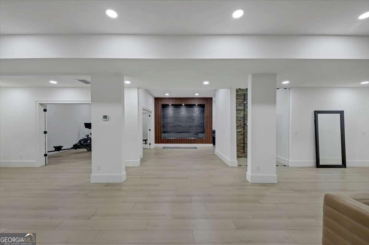 Echelon - Residential
