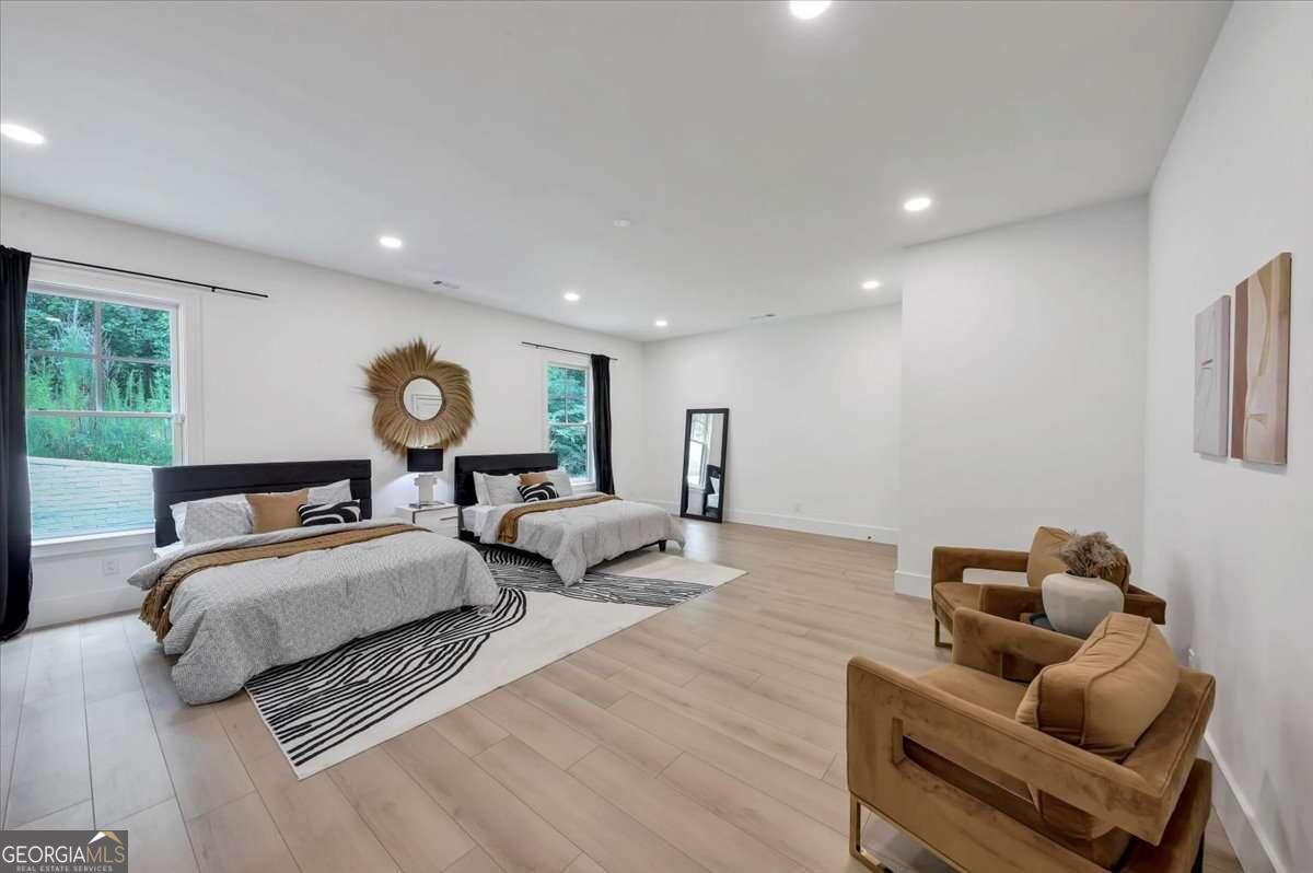 Echelon - Residential