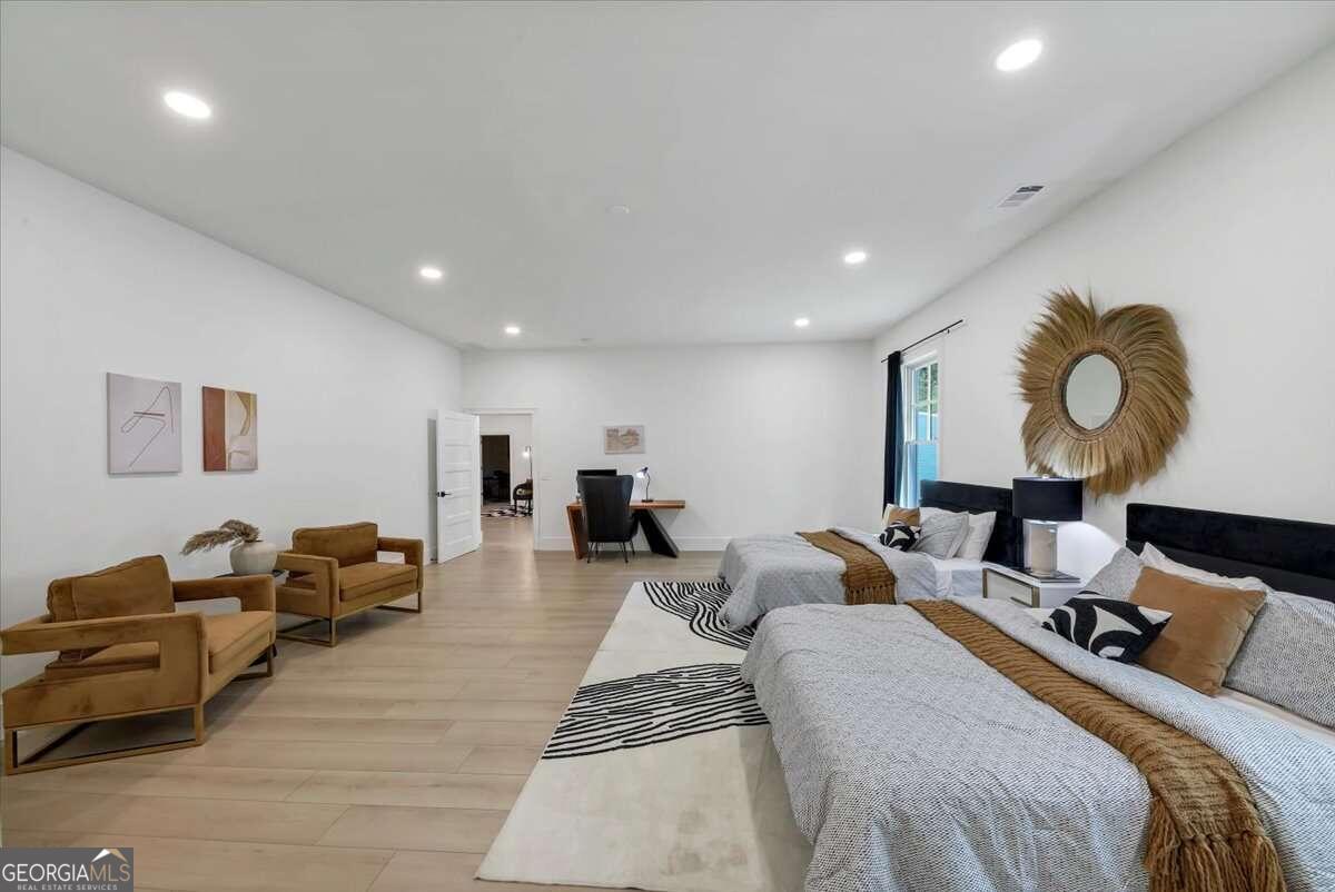 Echelon - Residential