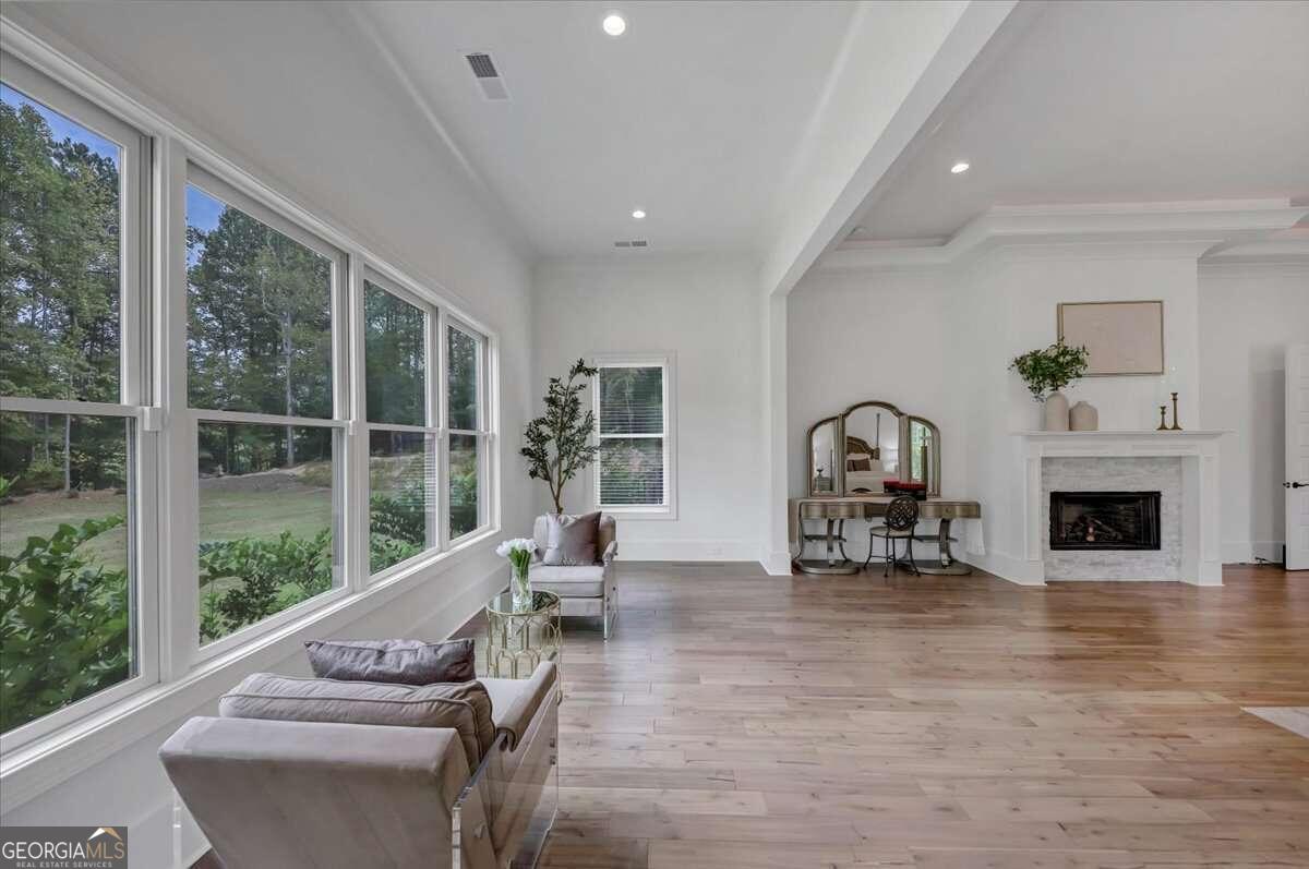 Echelon - Residential