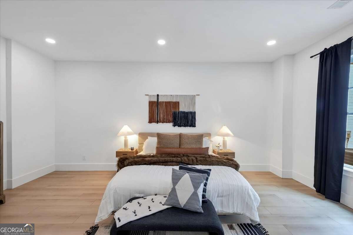Echelon - Residential