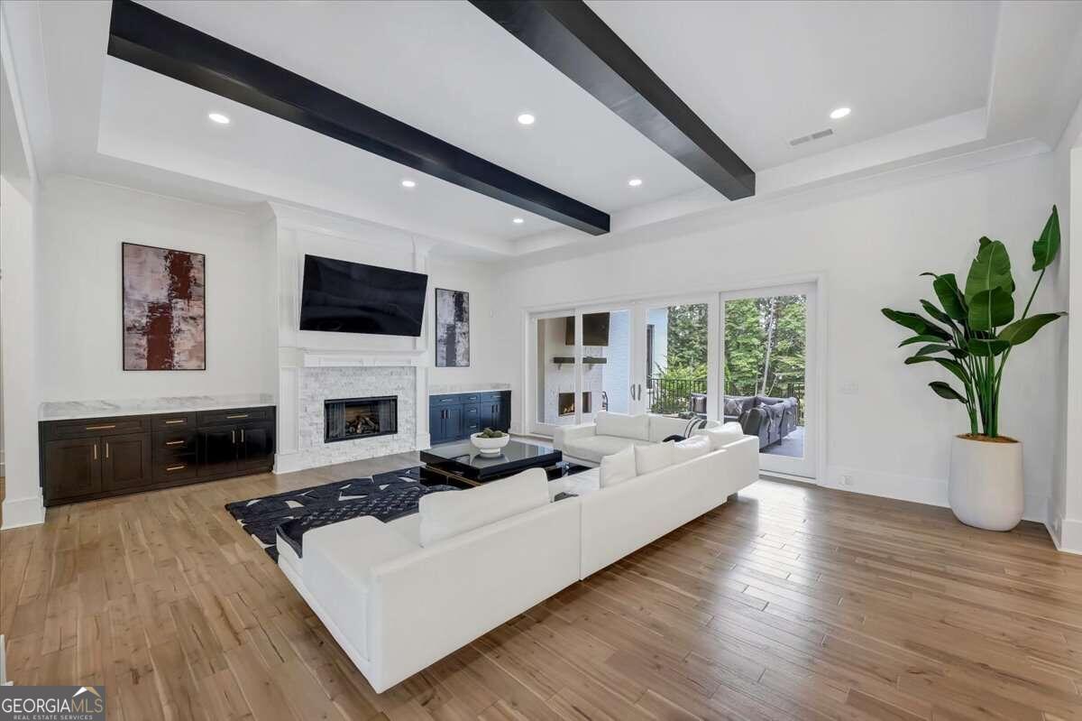 Echelon - Residential