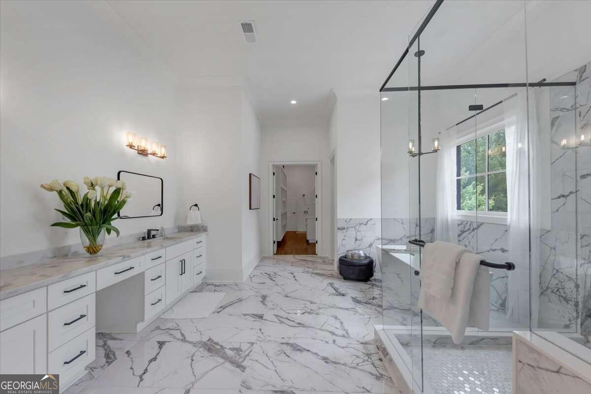 Echelon - Residential