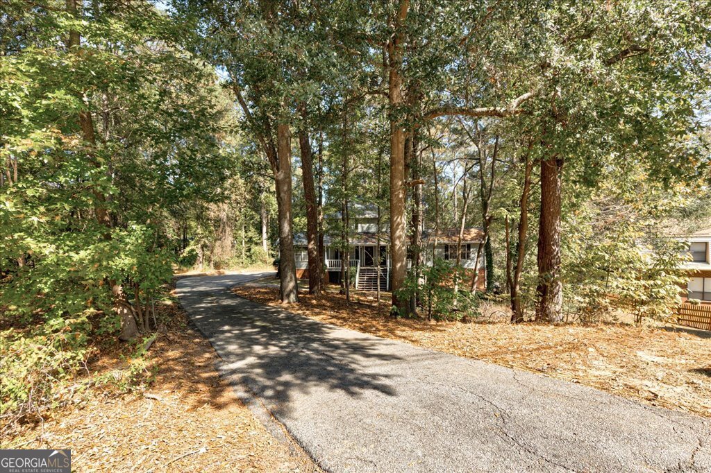 160 Hunters LN A - D