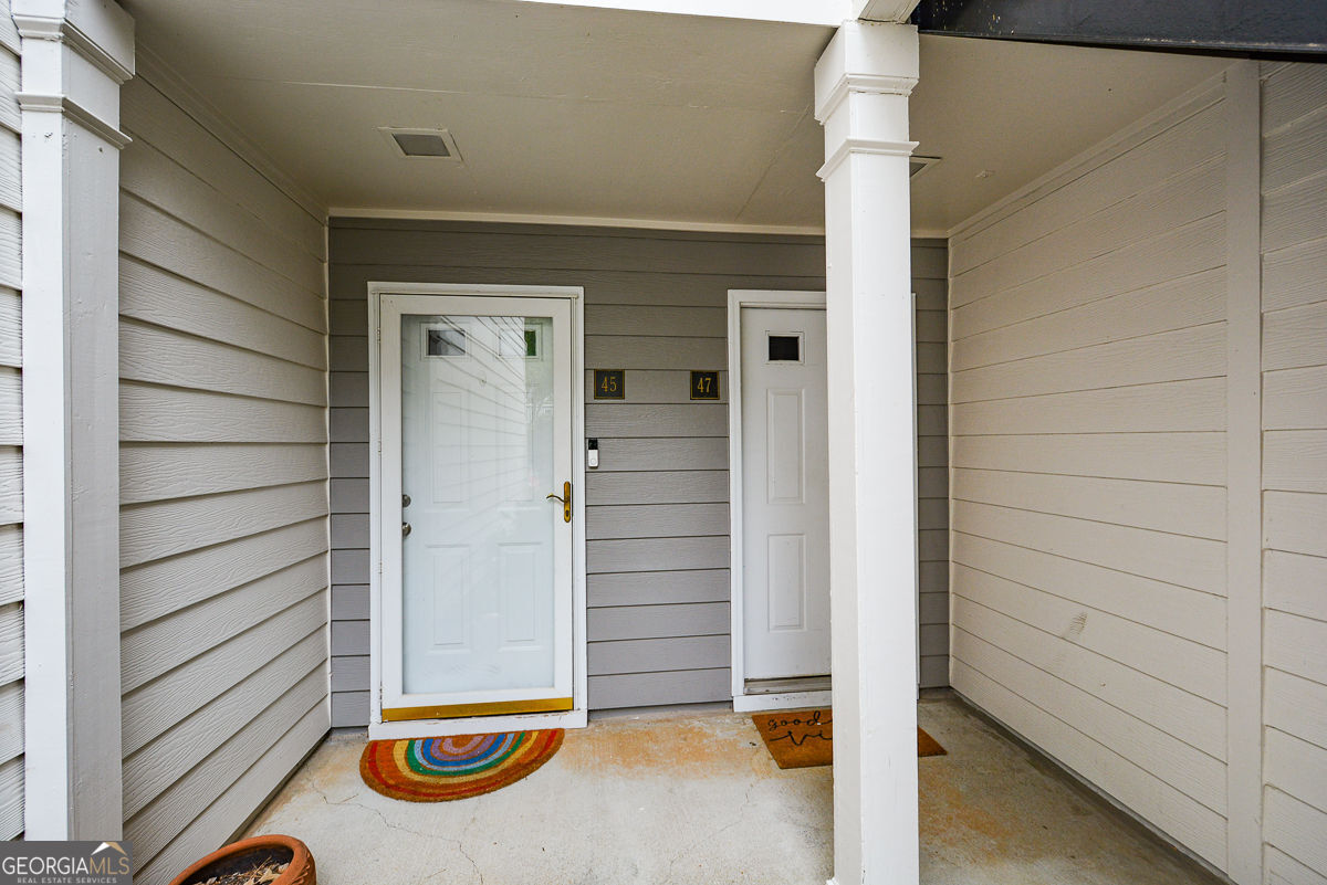 47 Arbor End SE