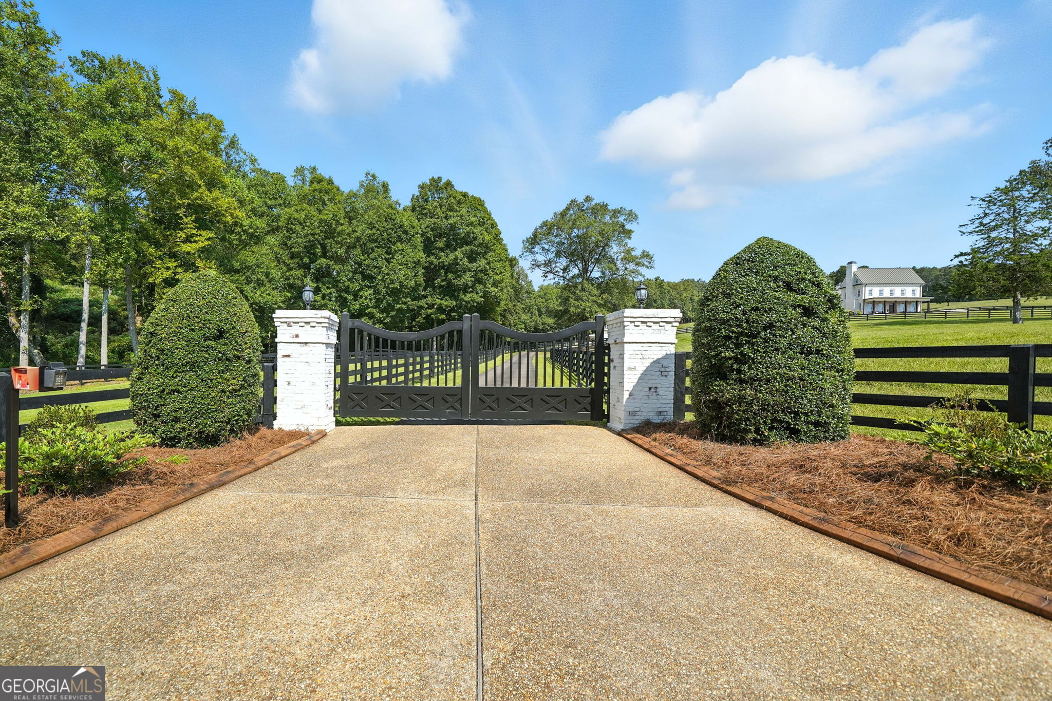 2229 Long RD