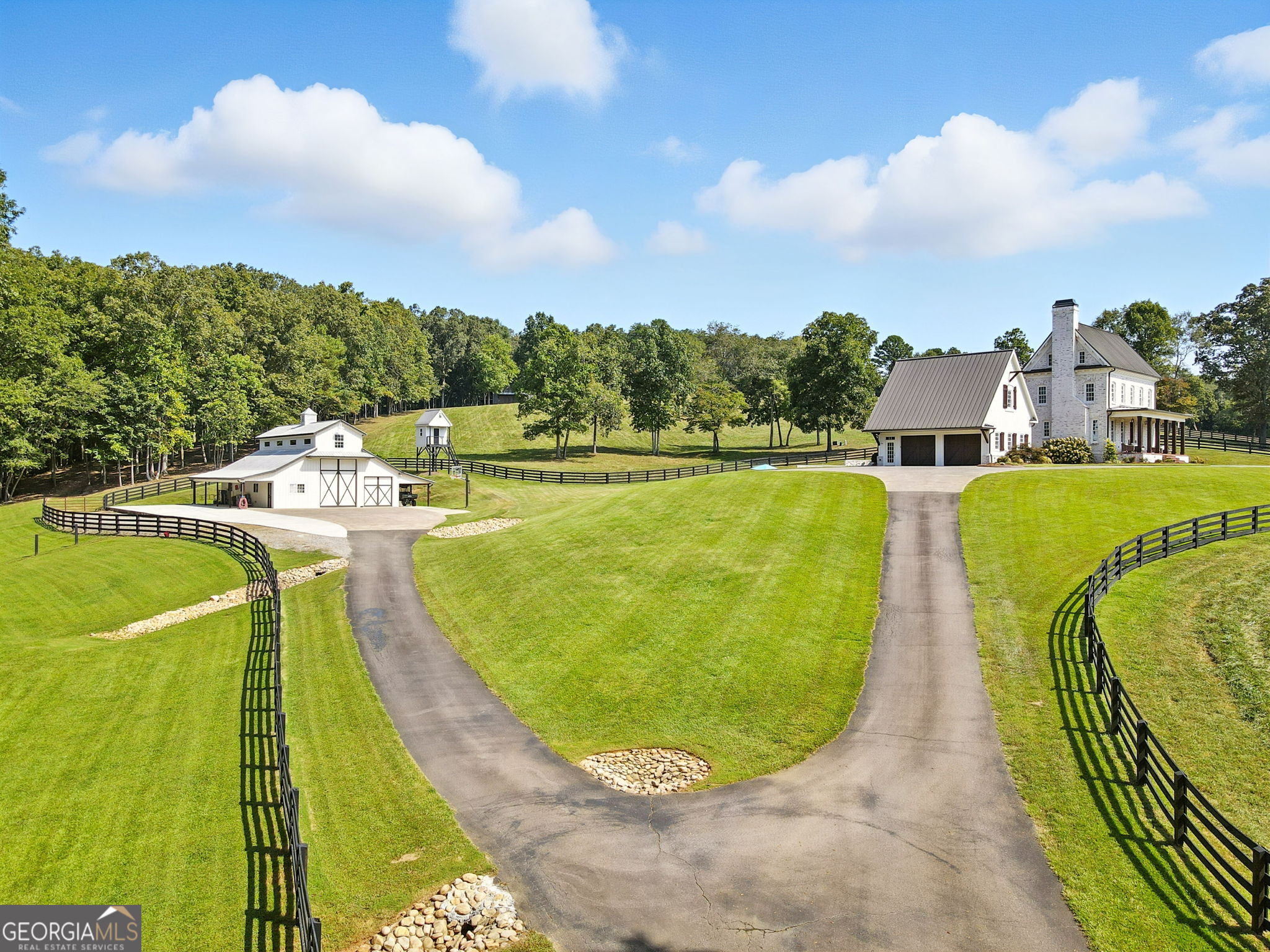 2229 Long RD