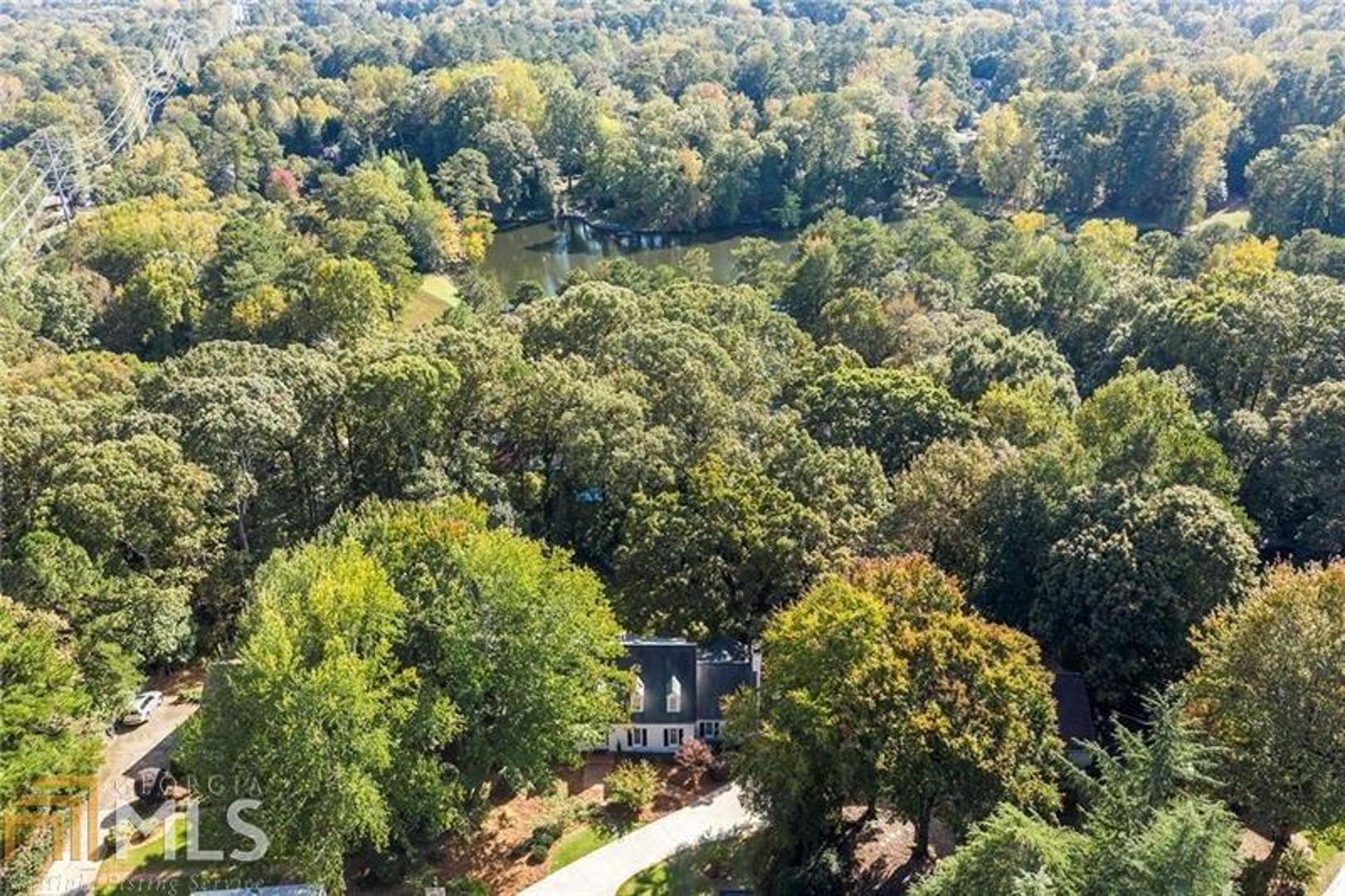 Vinings Forest - Residential