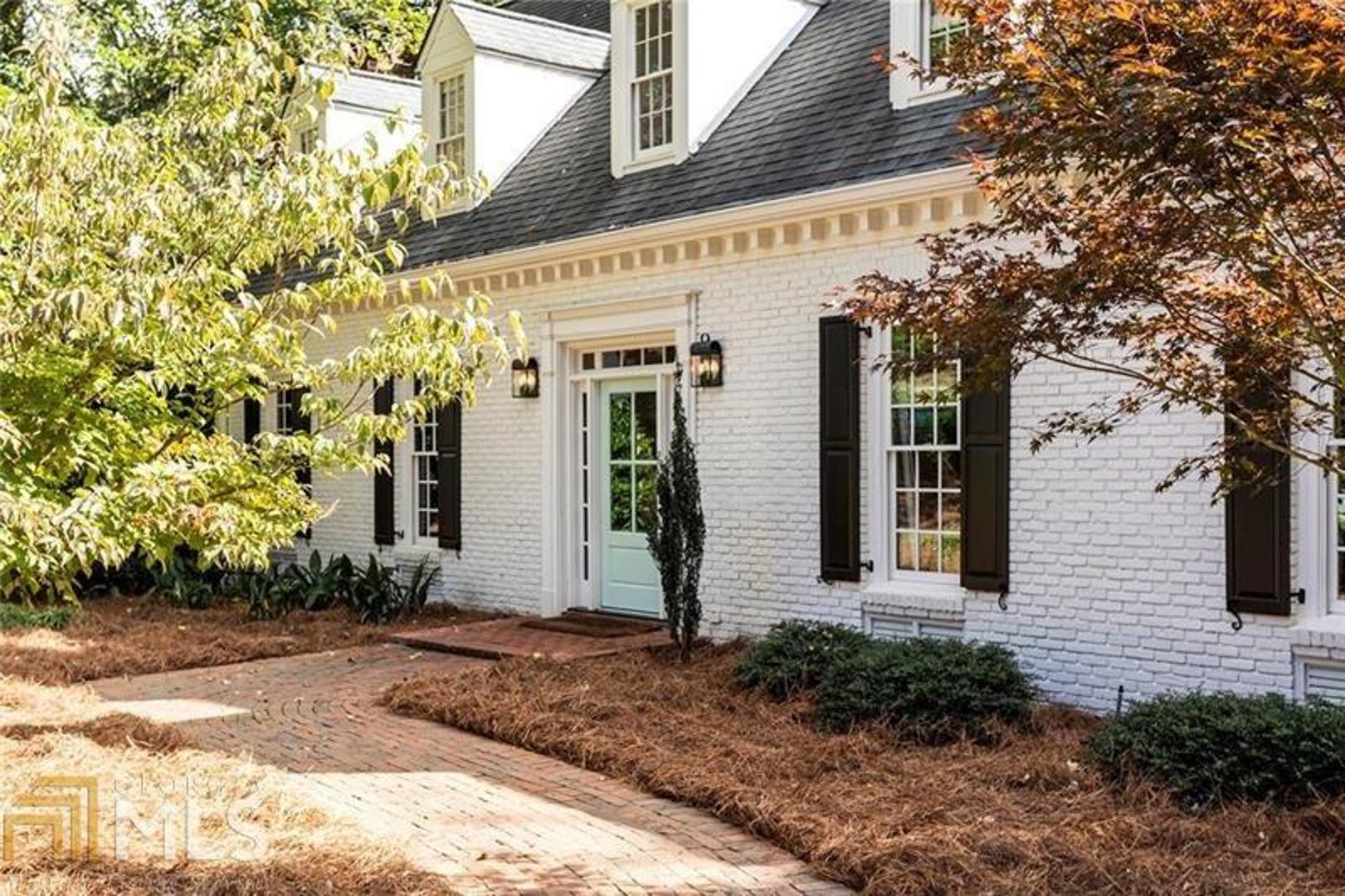 Vinings Forest - Residential