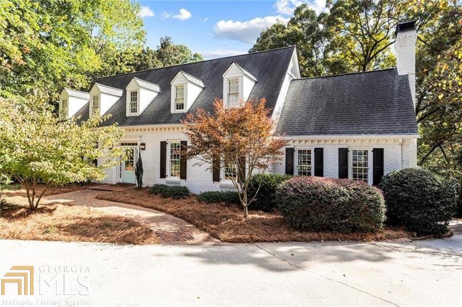 Vinings Forest - Residential