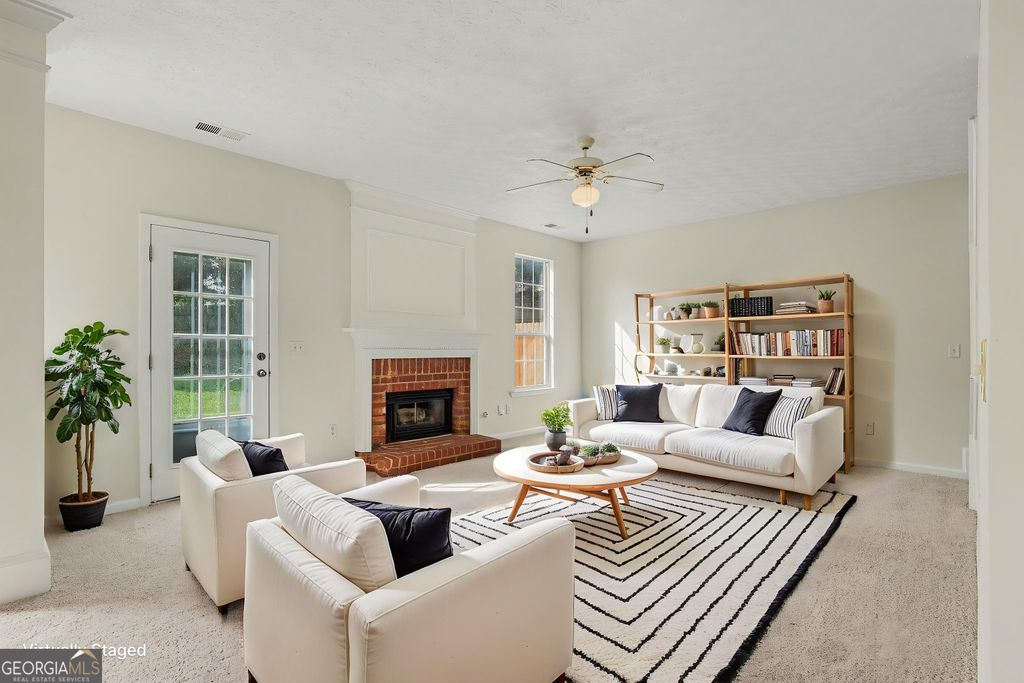 Photo of 3177 Elmwood Court, Atlanta, GA 30349 (MLS # 10731967)