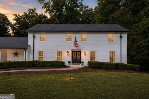 4310 Conway Valley CT NW Atlanta GA 30327