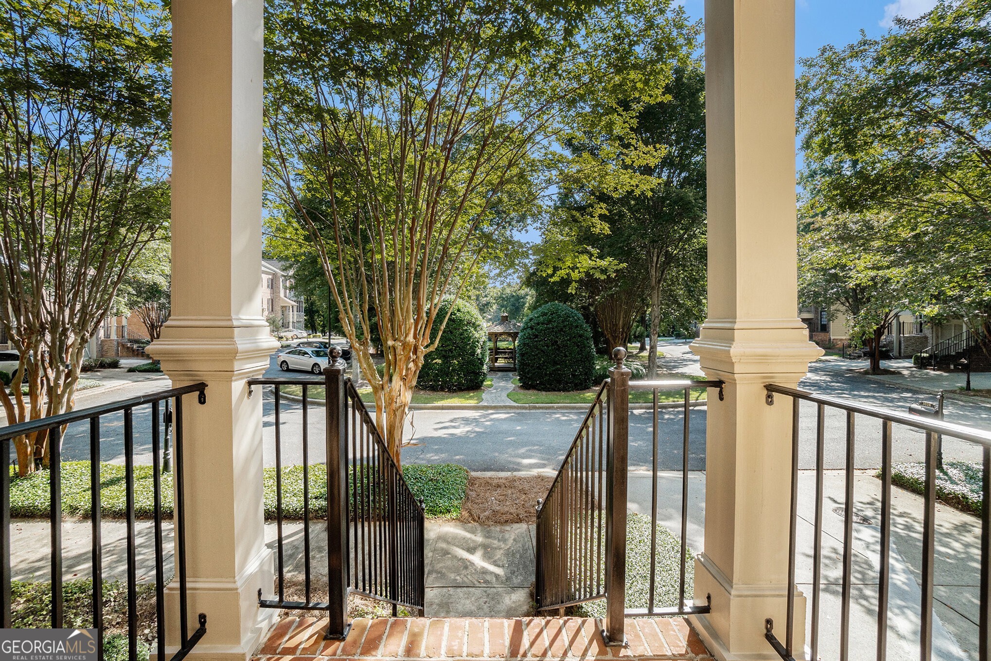 Cobblestone Walk - Residential