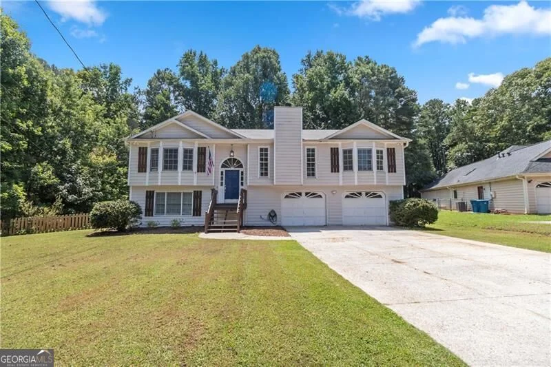 1476 Chateau Circle