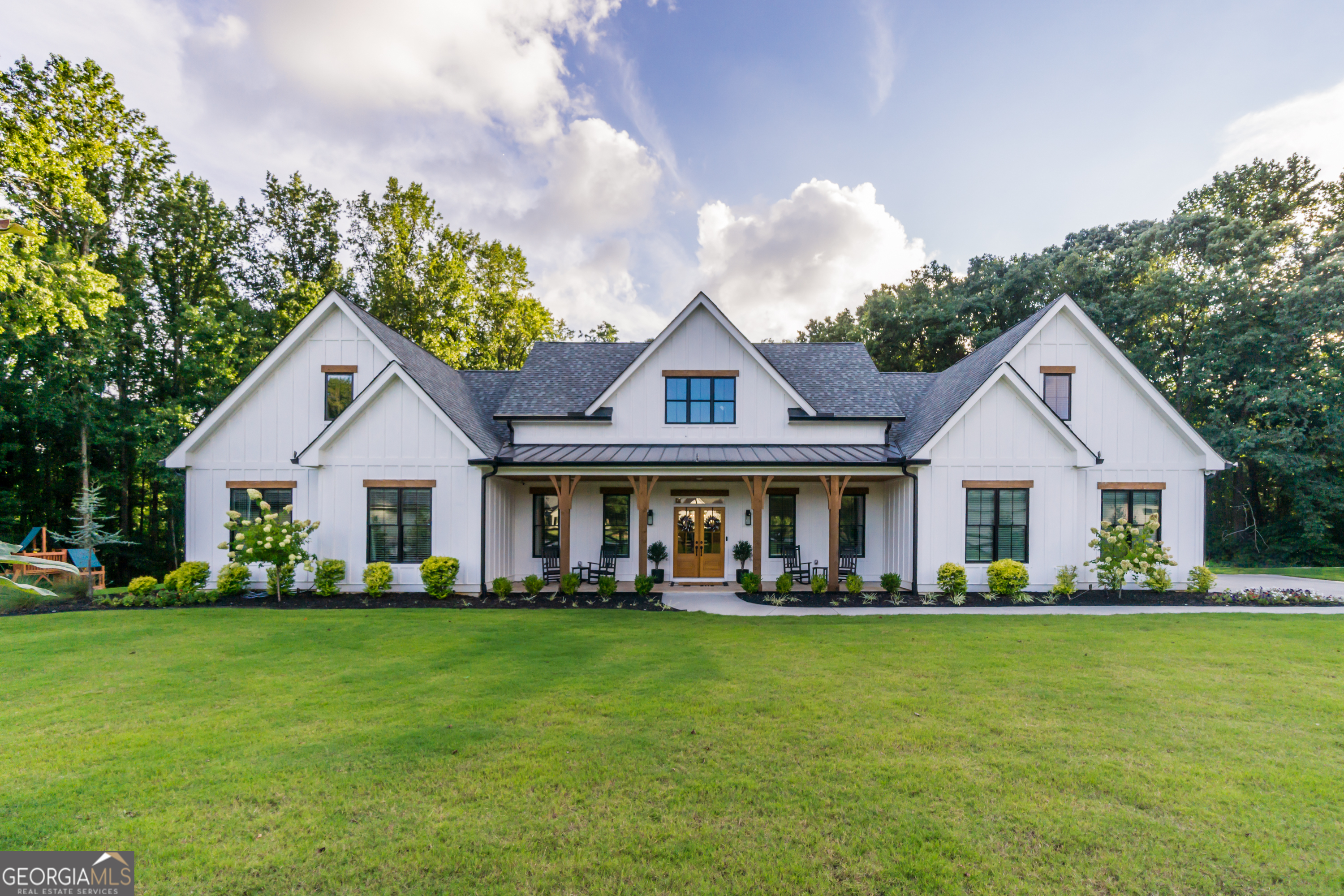 9240 Waldrip RD