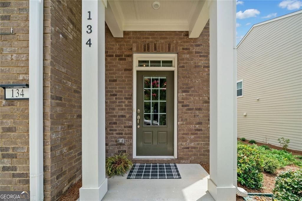134 Holden WAY