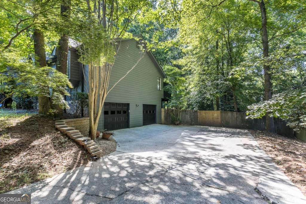 Photo of 4918 Scotts Creek Trail, Peachtree Corners, GA 30096 (MLS # 10810691)