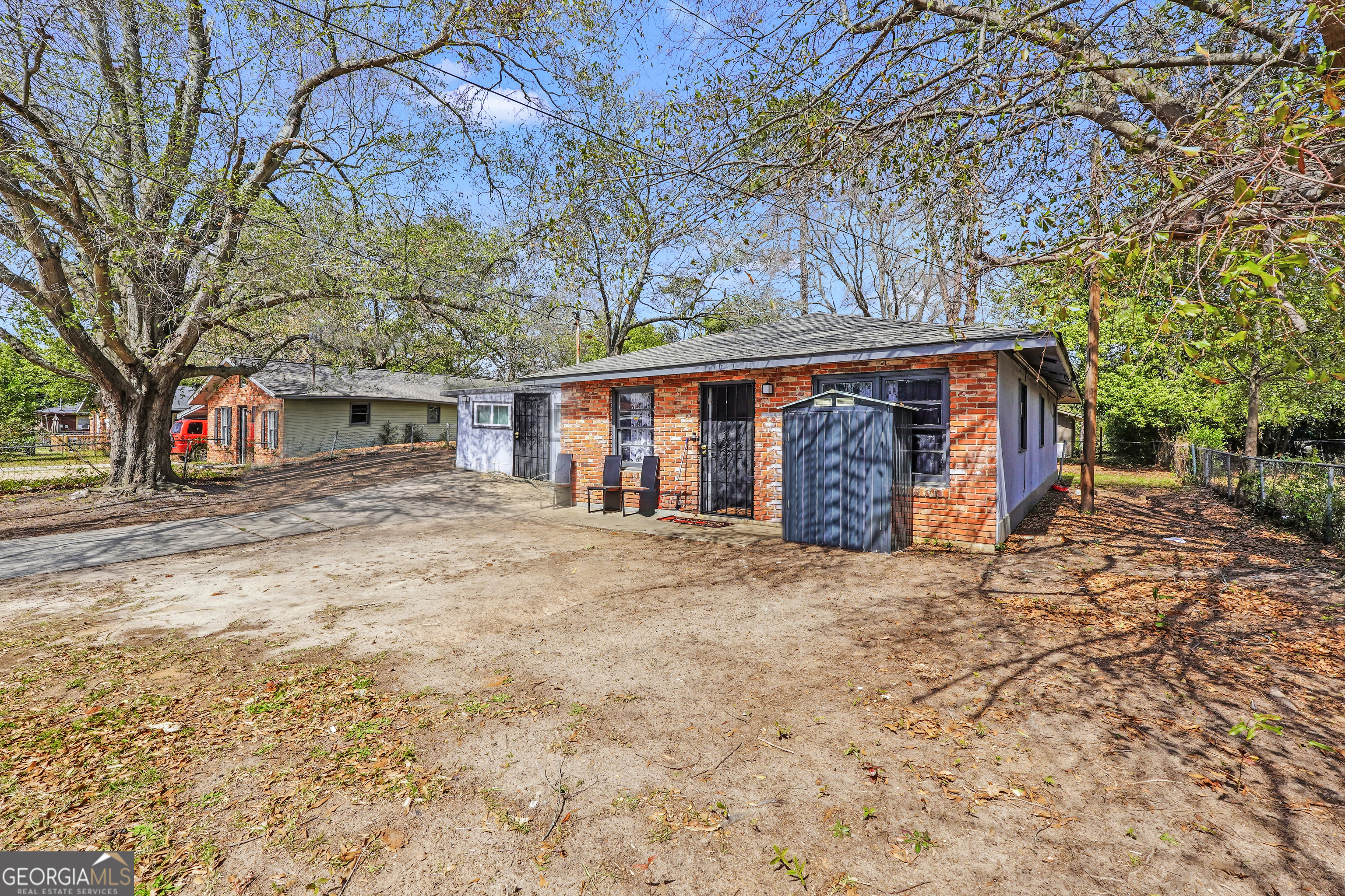 106 Vickie DR