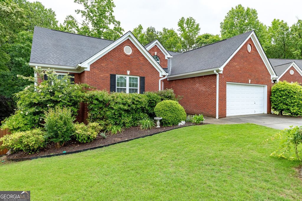 Photo of 3330 Rivers End Place, Buford, GA 30518 (MLS # 10760589)