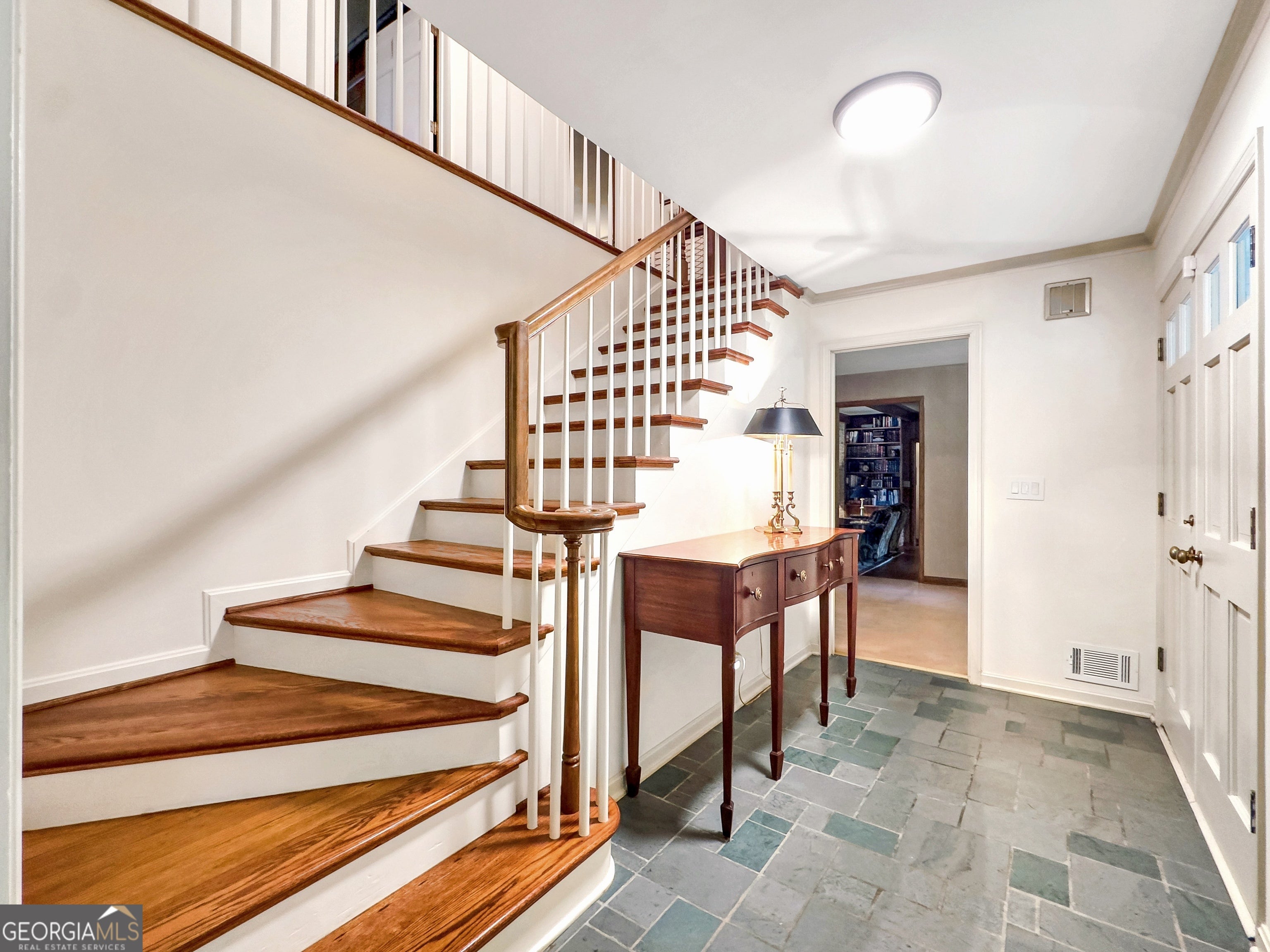 3006 Emerald DR