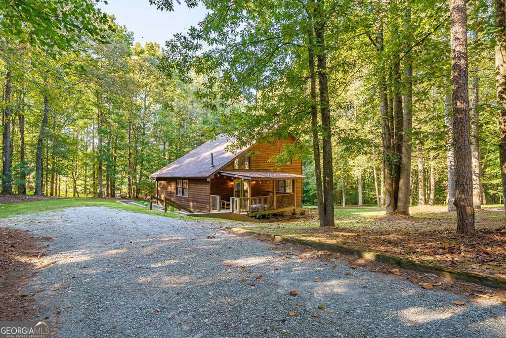 Photo of 137 Ridge Crest Court, Ellijay, GA 30540 (MLS # 10850237)