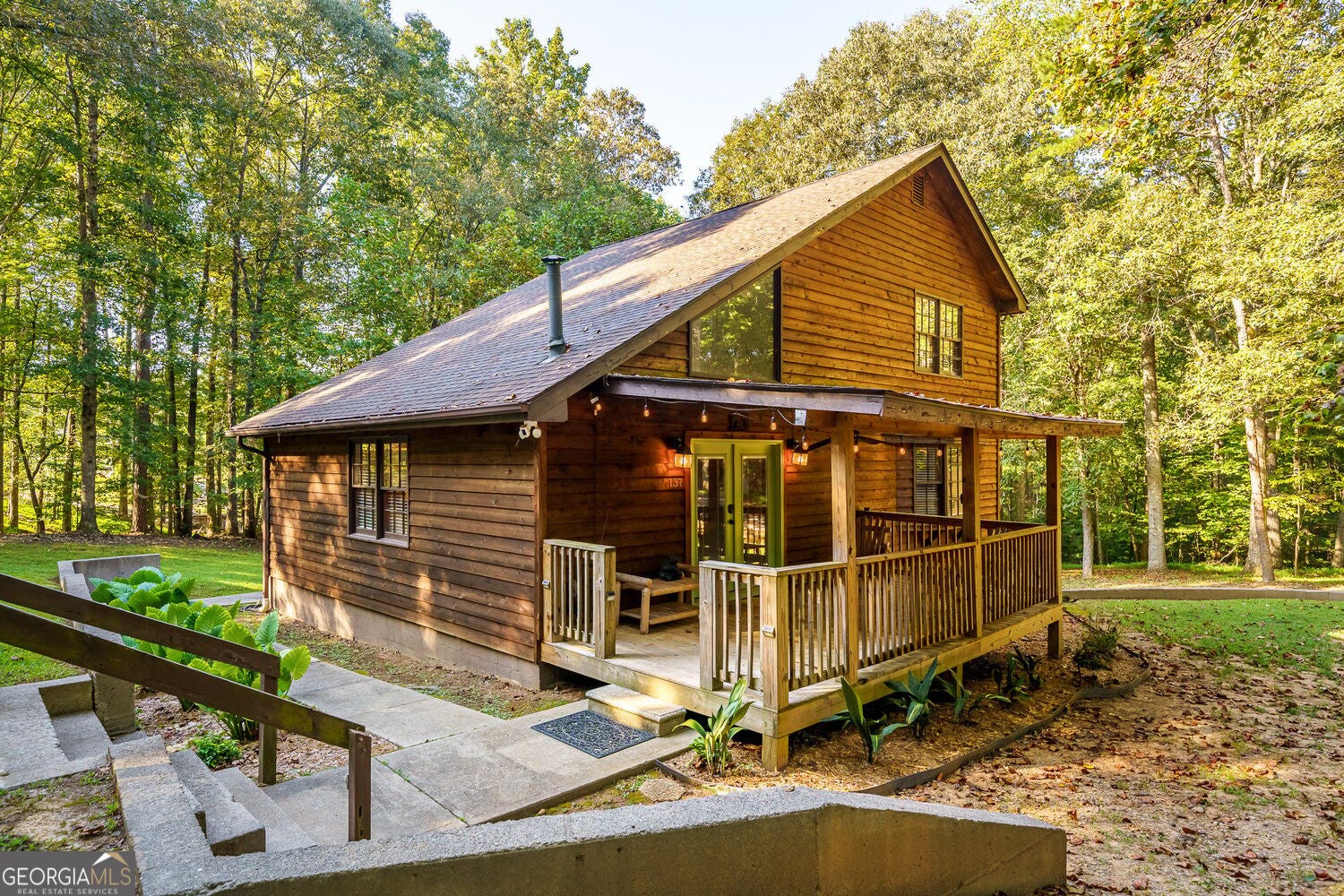 137 Ridge Crest CT
