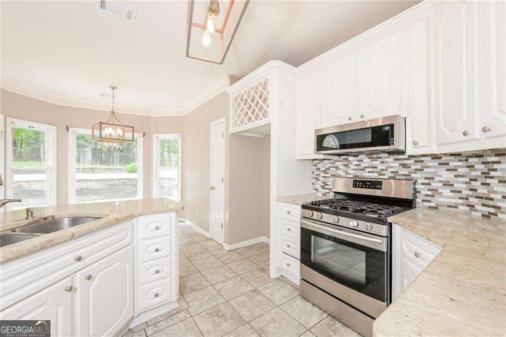 1305 Kelly Nelson DR