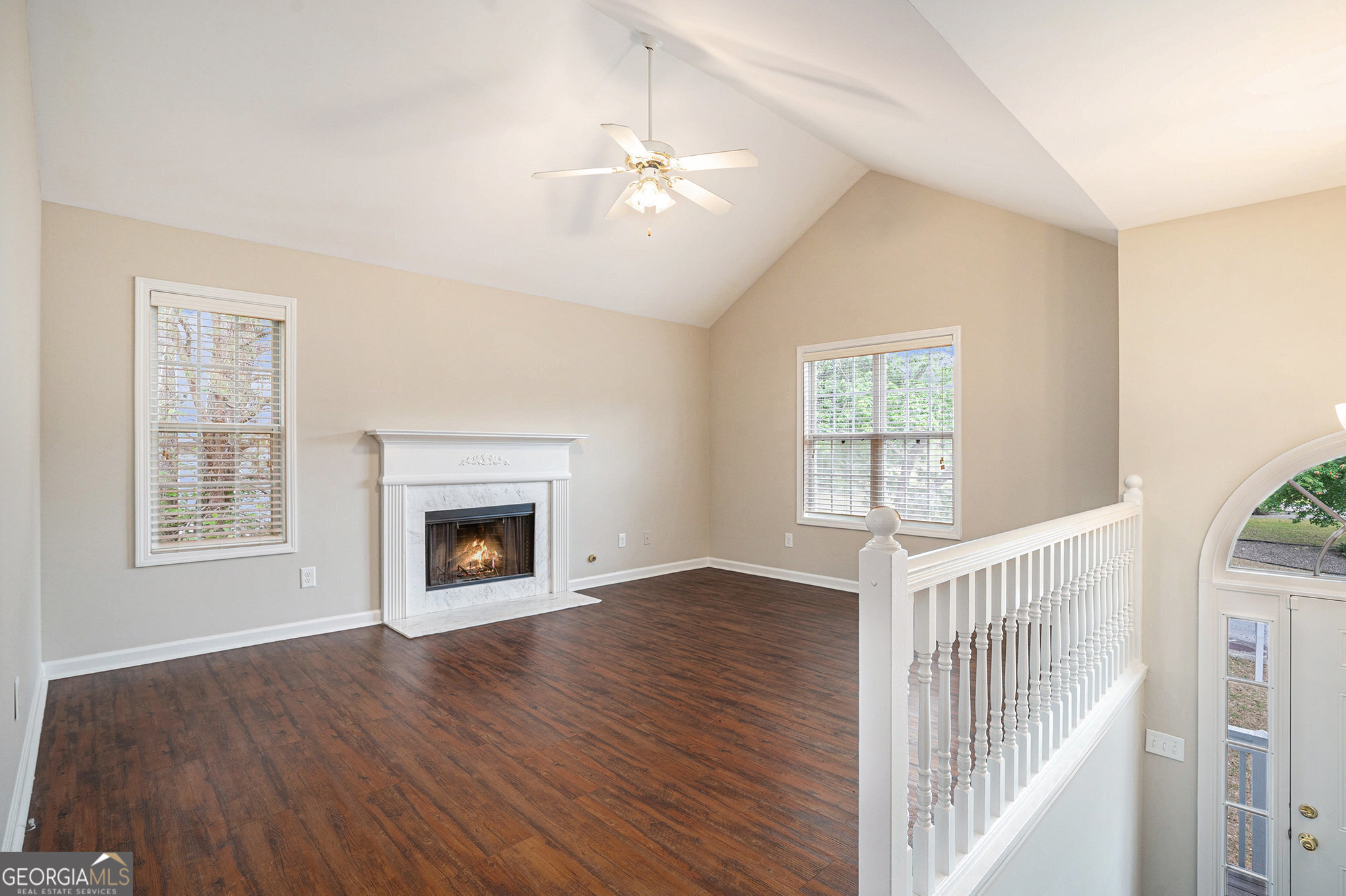 7832 Cambridge DR
