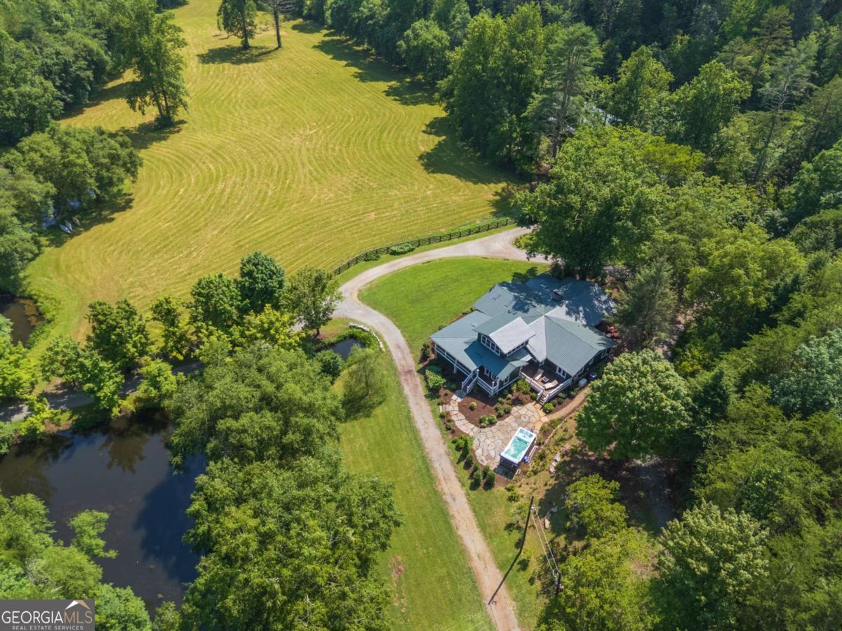 9883 Warwoman RD