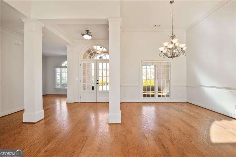 6350 Hunters View LN