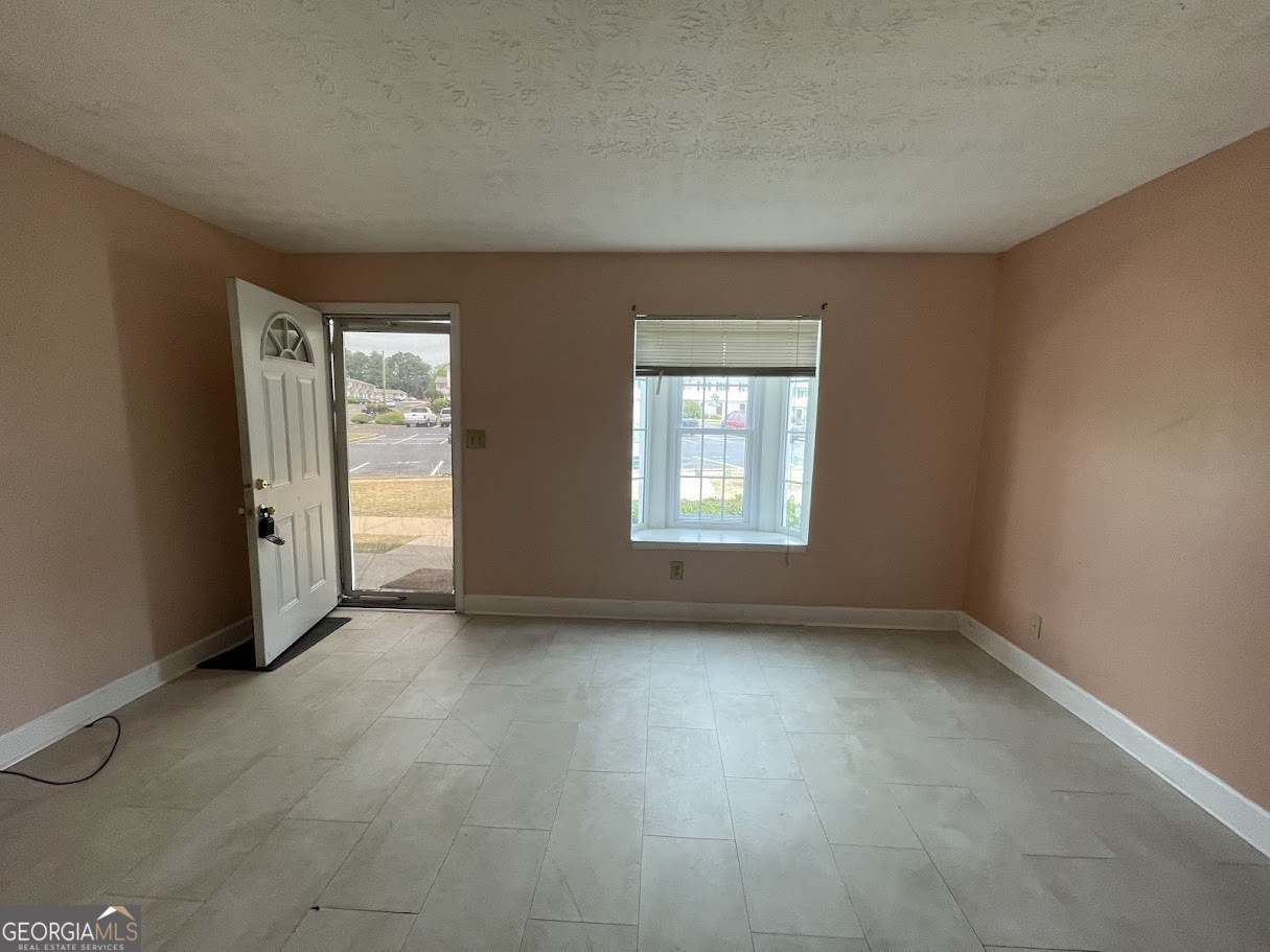 1625 Conley 254