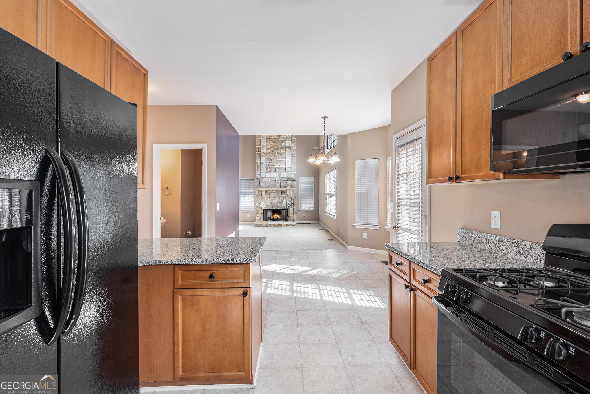 5977 Rosie LN SE