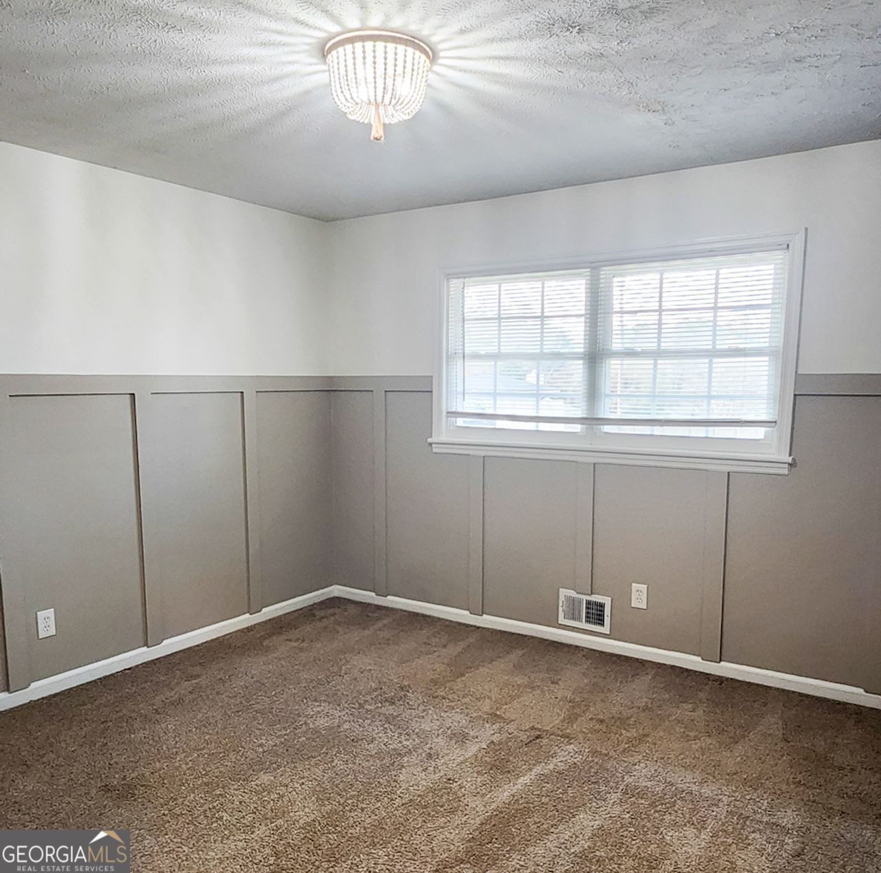 Addison Heights - Residential