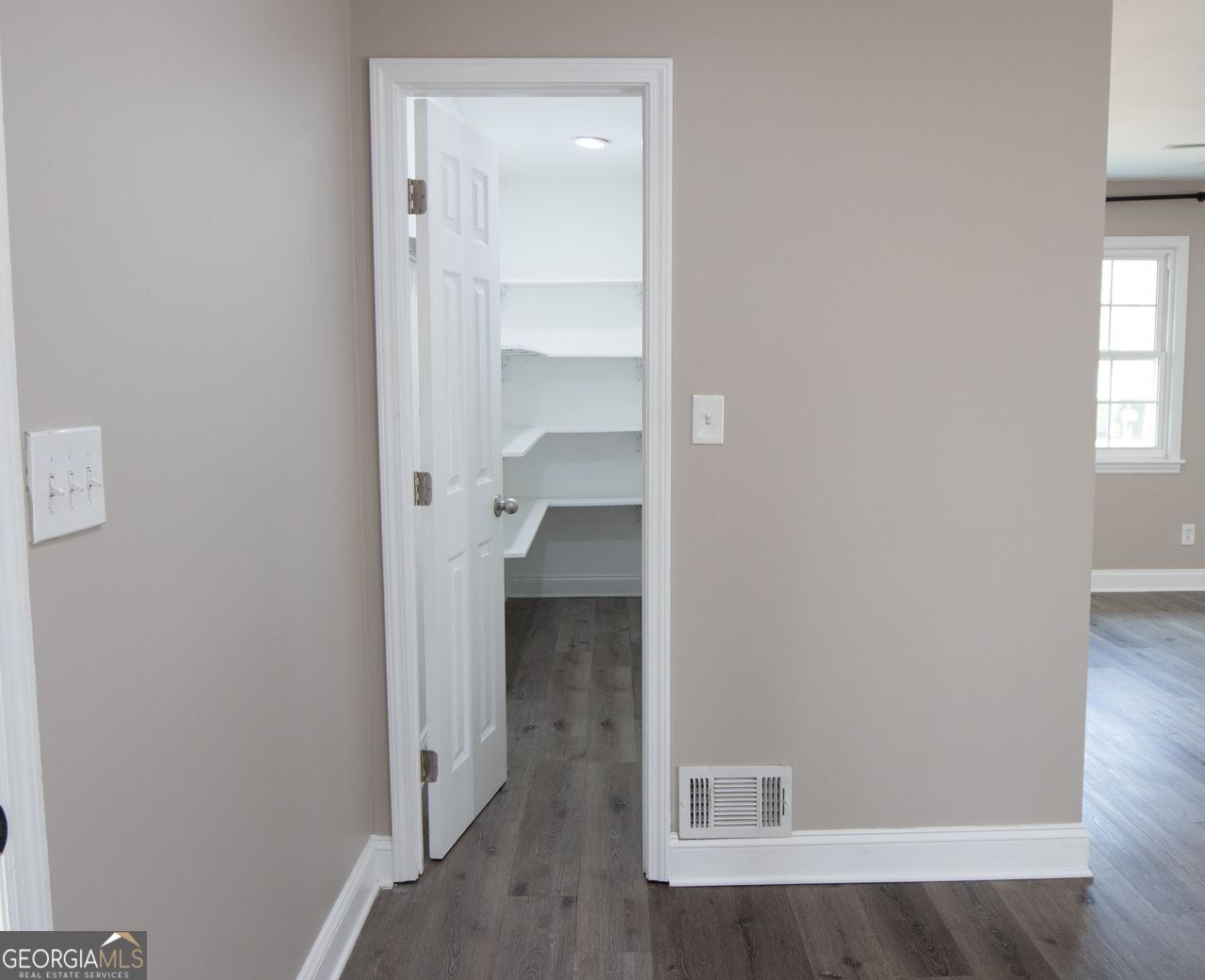 Addison Heights - Residential