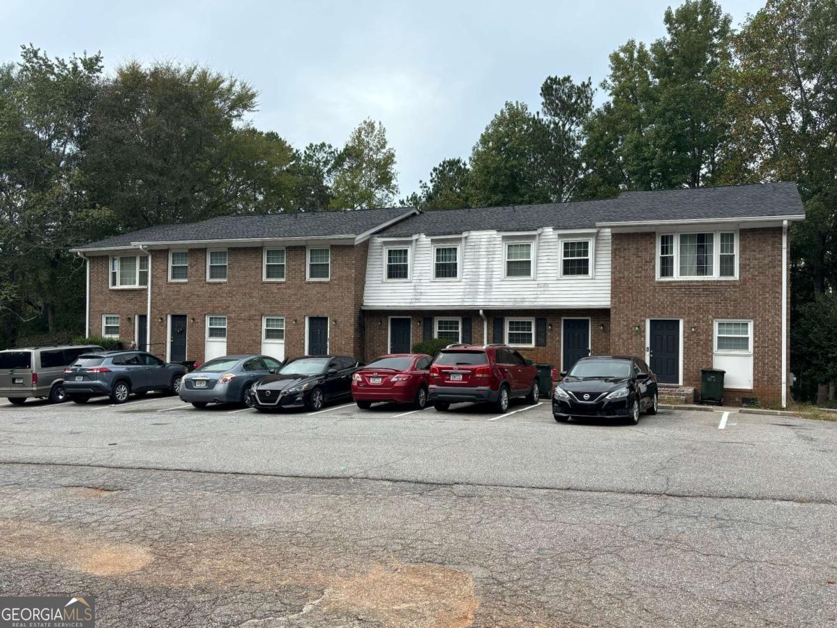 180 Chalfont LN 1-6