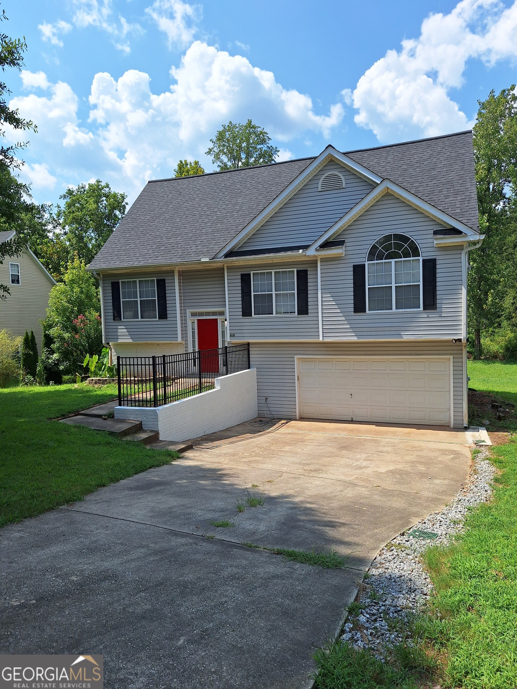 For Rent - $2,200/mo | Newnan, GA Live close to it all! This 4BR/3BA home in Woodrow Place features two private bedroom suites (main & downstairs), an oversized garage, and an all-electric design for efficiency. Just 1 mile from downtown Newnan, enjoy easy access to shopping, dining, and community events. Lawn care and trash service are included-leaving you more time to relax and explore.