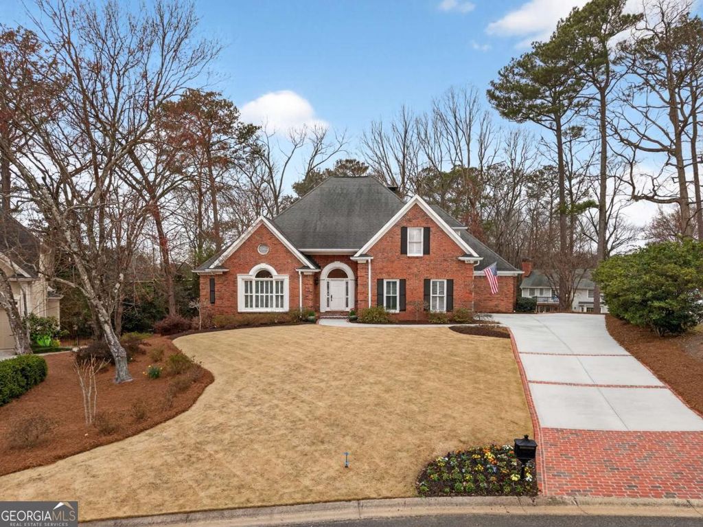 Photo of 464 Manor Oak Lane SE, Marietta, GA 30067 (MLS # 10703328)